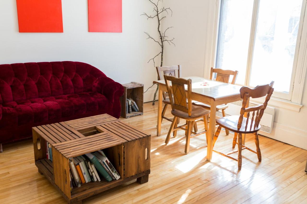 Le 9 Et Demi Bed & Breakfast มอนทรีอัล ภายนอก รูปภาพ